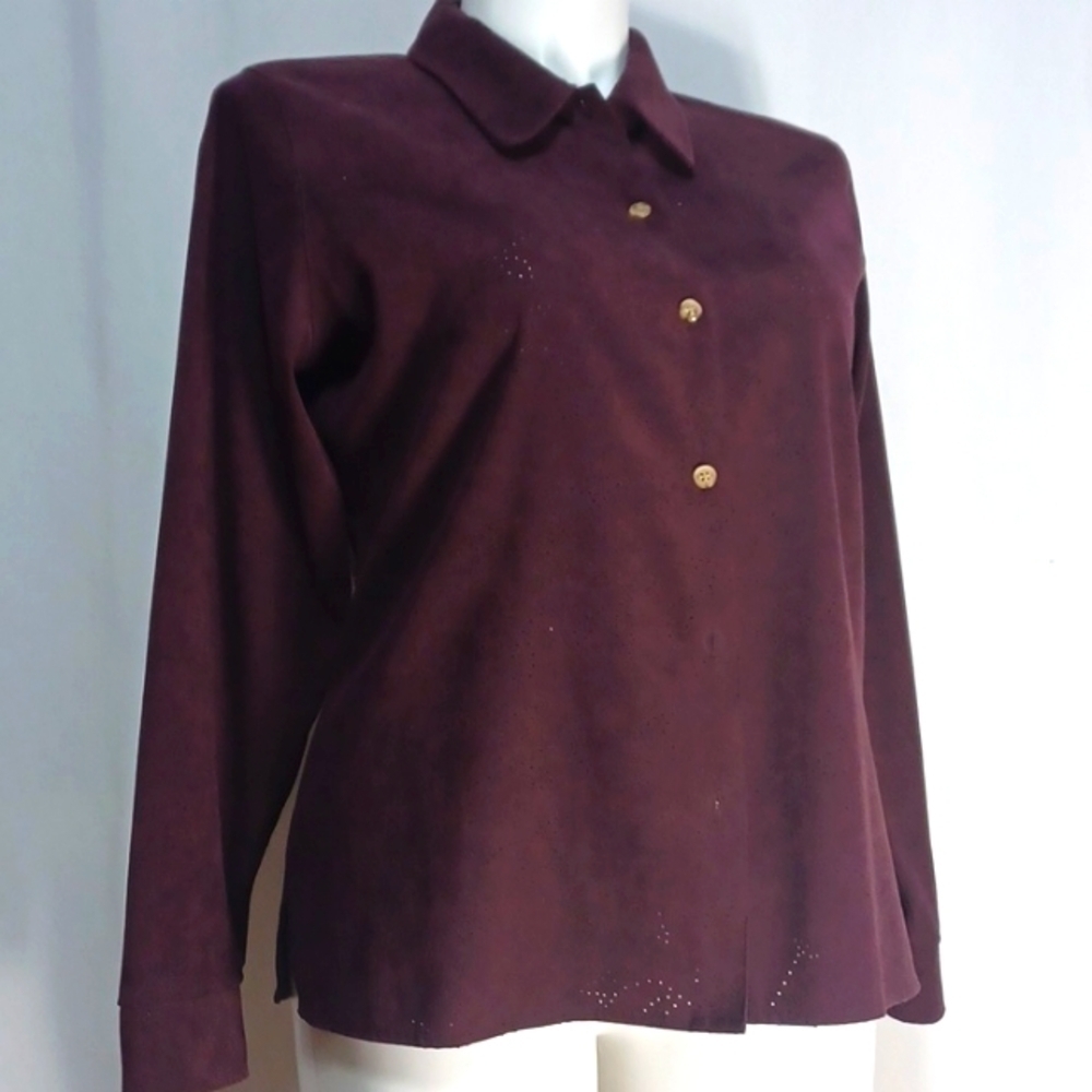 CLASSIC ELEMENTS LONG SLEEVE TOP SIZE 14/16 IN A BEAUTIFUL DARK BURGUNDY POLY